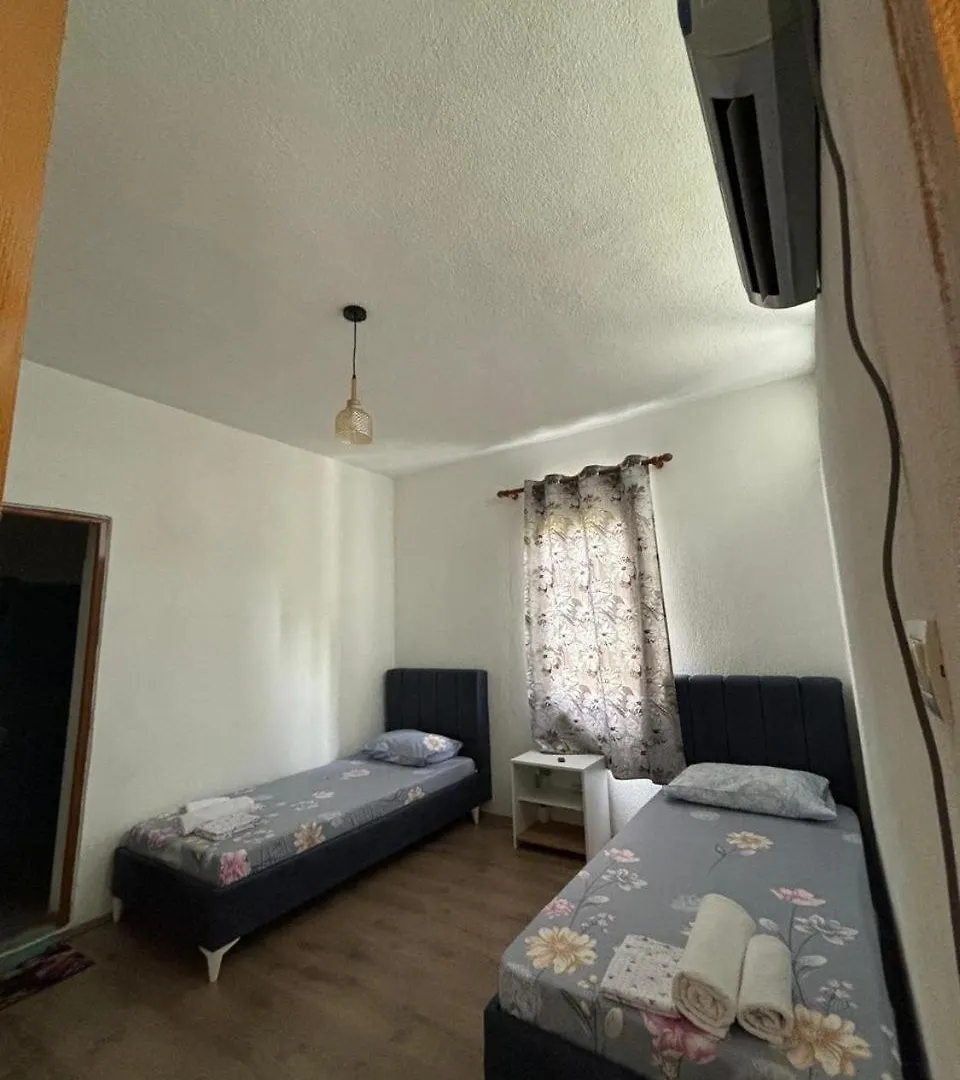 Apartment Arbi Guest House Kukes