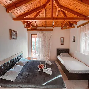 Farmhouse Qeparo Apartmán