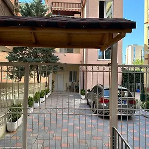 S&f Centre Apartmán