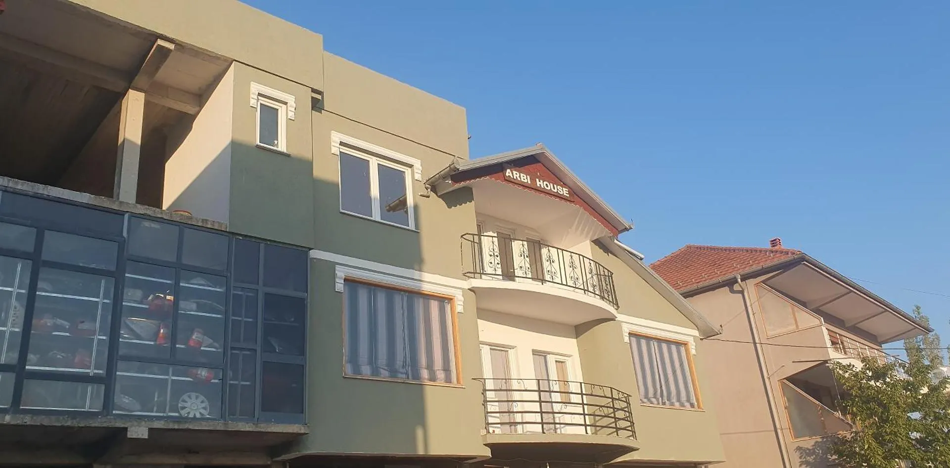 Apartment Arbi Guest House Kukes Albanien