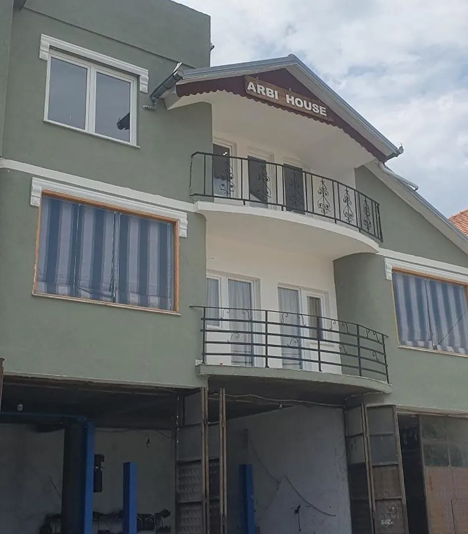 Arbi Guest House Kukes 0*,  Albanien