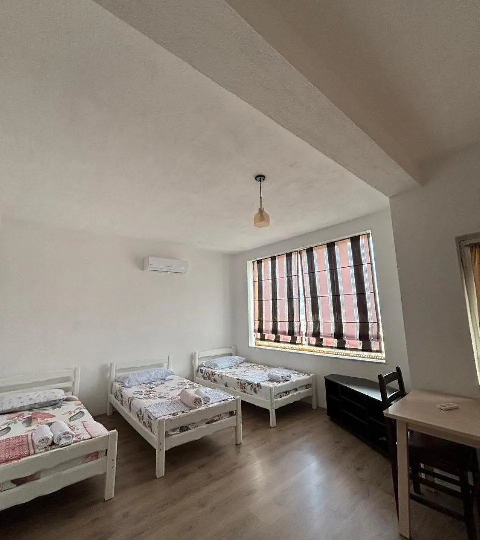 Arbi Guest House Kukes Apartment